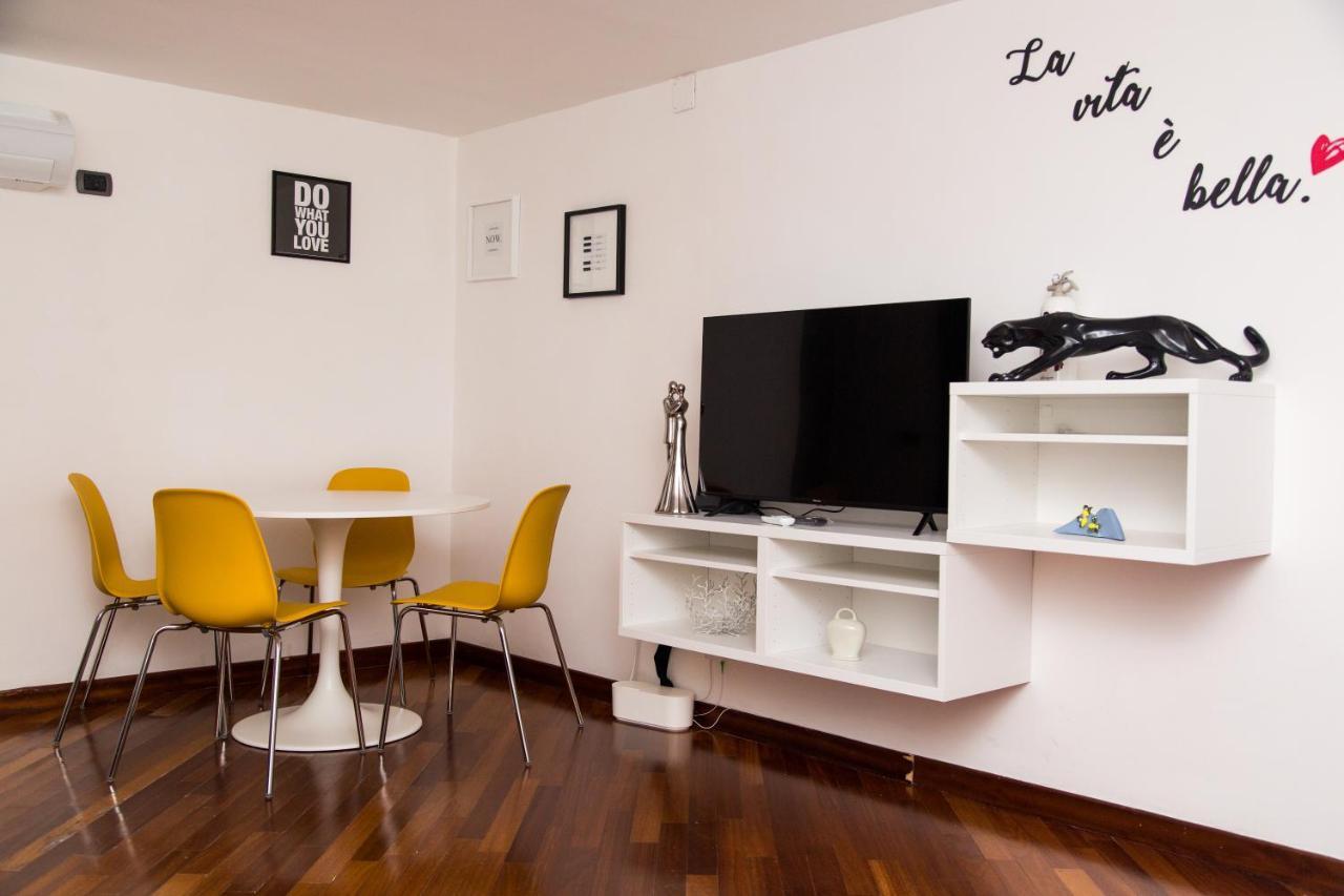 Cuore Di Spaccanapoli Apartman Kültér fotó