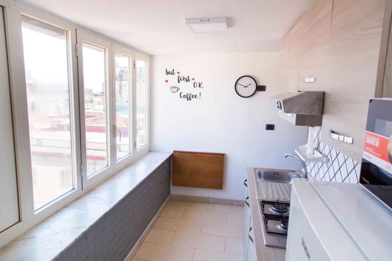 Cuore Di Spaccanapoli Apartman Kültér fotó